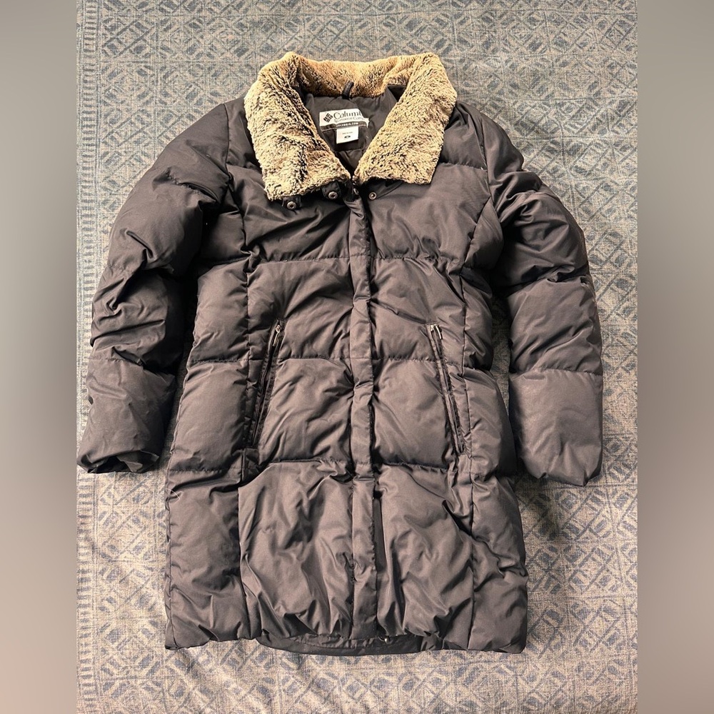 Columbia Black and Tan Faux Fur Jacket